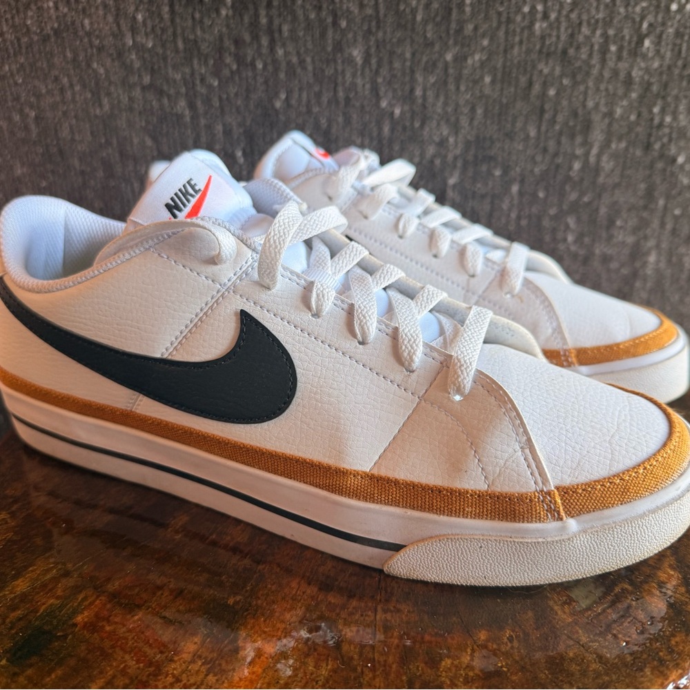Nike Court Vision Legacy women’s -sz11